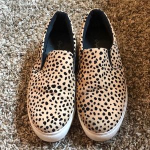 Slip on shoes cheetah print